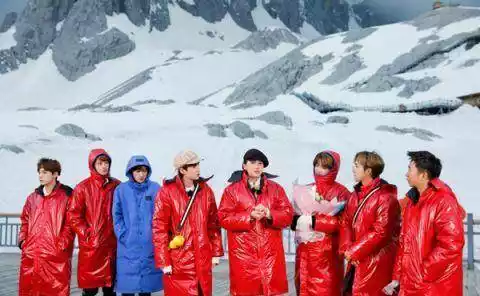 朱正廷自曝被妈妈催生 梁咏琪老公玉龙雪山送惊喜封面图