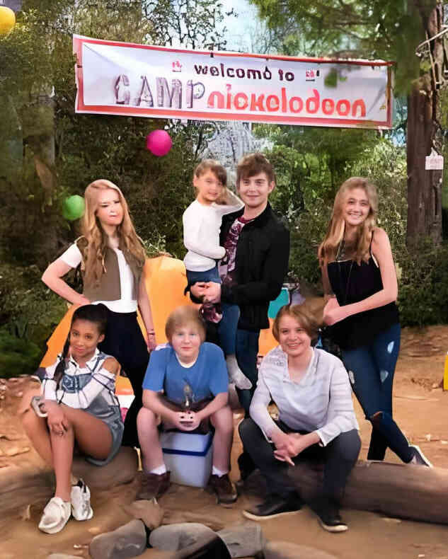 尼克儿童频道火热夏令营特辑封面图