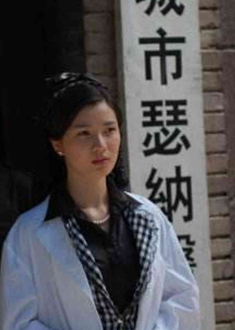 迷失疯人院封面图