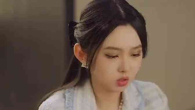 总裁夫人她不装了封面图